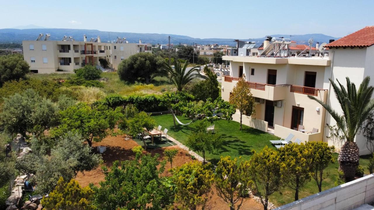 Dina Apartments سْكاليتا المظهر الخارجي الصورة